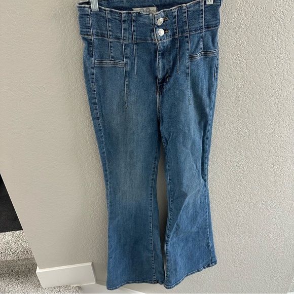Free People We The Free Jayde Flare Jeans for Women - Picture 4 of 15